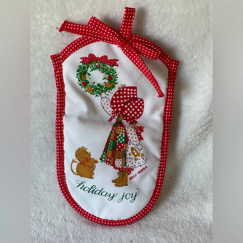 Vintage 1970’s Holly Hobbie Christmas Oven Mitt red white new sweet